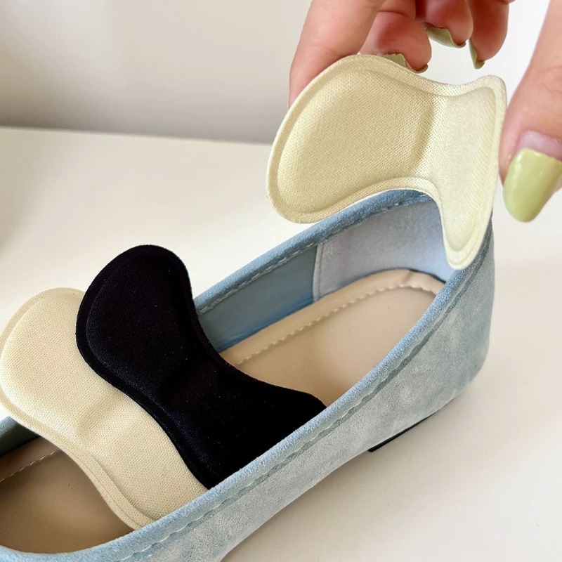 Self-stick Sponge Heel Grips S - Heels ulasan dan harga