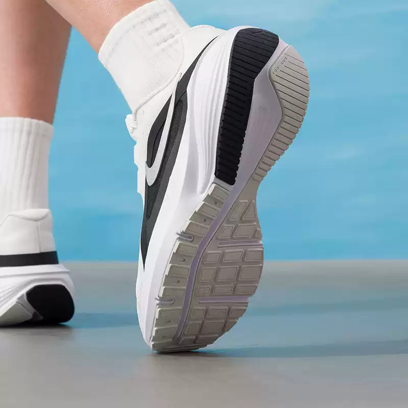 NIKE DOWNSHIFTER 14 Men's Runn - Lightweight Road Running Shoes ulasan dan harga